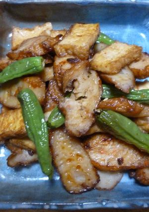 練り物3本と厚揚げ1個としし唐適宜-レシピのメイン写真