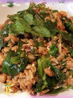 レタスとネギの青い部分でシャキシャキ炒飯-レシピのメイン写真