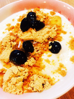 ♡蜂蜜きなこヨーグルト黒豆のせ♡-レシピのメイン写真