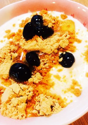 ♡蜂蜜きなこヨーグルト黒豆のせ♡-レシピのメイン写真