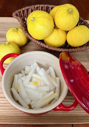 簡単！さっぱり味のゆず大根のお漬物-レシピのメイン写真