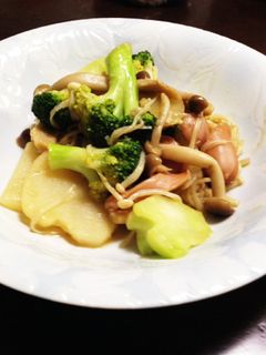 ブロッコリーとキノコのオイスターソース炒-レシピのメイン写真