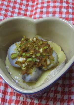 カレーねぎ味噌と里芋の★ココットカマン-レシピのメイン写真