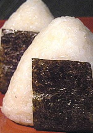 絶賛☆卵焼きおにぎり！朝レンジで簡単-レシピのメイン写真