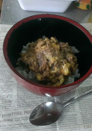 鰯の煮物をリメイク、鰯の卵とじ丼-レシピのメイン写真