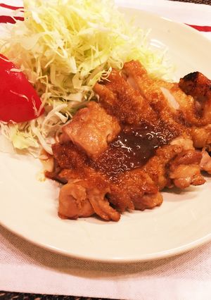 簡単★鶏もも肉でボリューム生姜焼き♡-レシピのメイン写真
