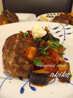 具沢山ソースのハンバーグ-レシピのメイン写真