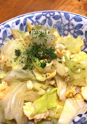 節約！卵とキャベツの炒め物、手抜き流！-レシピのメイン写真