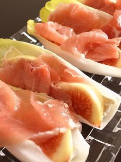 超簡単前菜✿生ハムとチーズと無花果-レシピのメイン写真