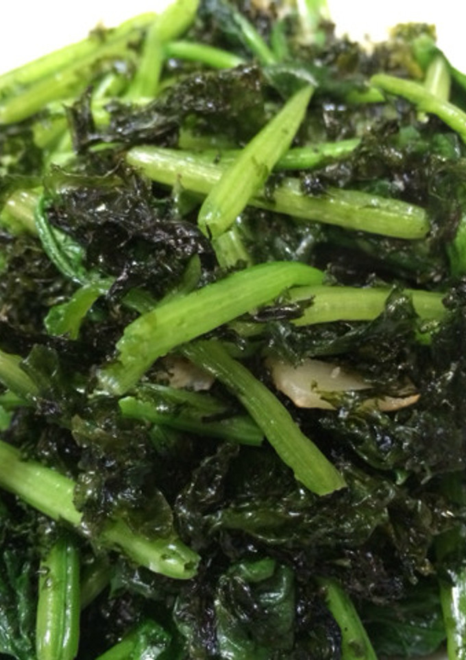 ごま油香る！ 青菜と地のりの炒め物-レシピのメイン写真