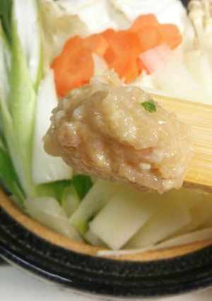 お鍋に*鶏つくね(団子)-レシピのメイン写真