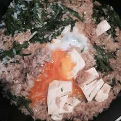 A picture of 主婦の楽しみ(∩❛ڡ❛∩)すき焼きおじや.
