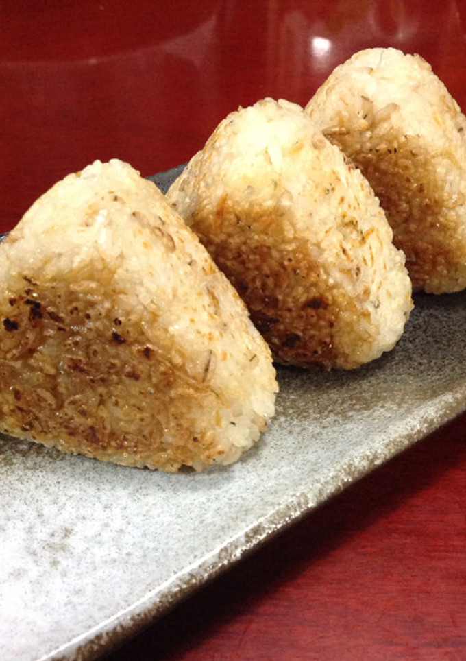 しらすと生姜の焼きおにぎり-レシピのメイン写真