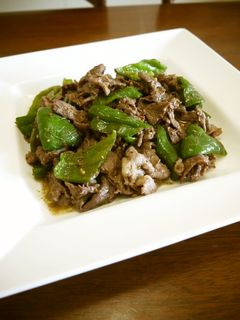 牛肉とピーマンの粒マスタードソース炒め♪-レシピのメイン写真