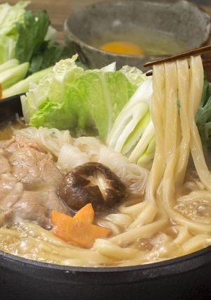 すき焼きの〆に本格讃岐うどん・極太麺-レシピのメイン写真