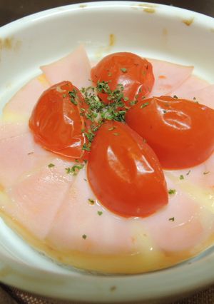 ハムとトマトのココットカマン-レシピのメイン写真