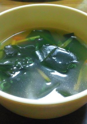 海藻たっぷり中華スープ-レシピのメイン写真
