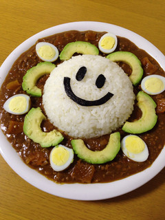 にこにこカレー アボカドのせ-レシピのメイン写真