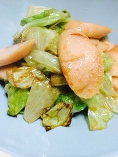 簡単♬レタスと魚肉ソーセージの炒めもの-レシピのメイン写真