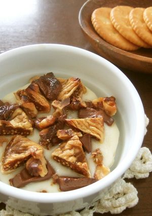 無花果と焼きチョコナッツのココットカマン-レシピのメイン写真