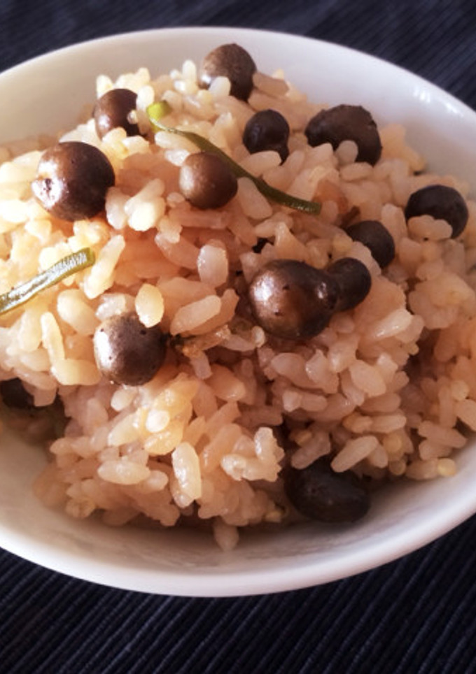 むかごの炊き込みご飯《醤油or塩》-レシピのメイン写真