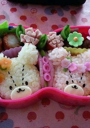 お花いっぱい♥ルルロロ ♡キャラ弁-レシピのメイン写真