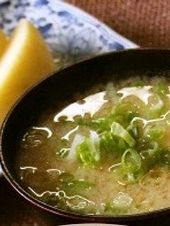 厚揚げと椎茸の味噌汁-レシピのメイン写真