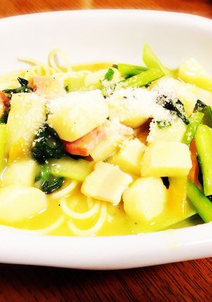 小松菜のクリームカレーパスタ-レシピのメイン写真