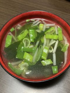 節約、もやし&ネギ&わかめの中華スープ-レシピのメイン写真
