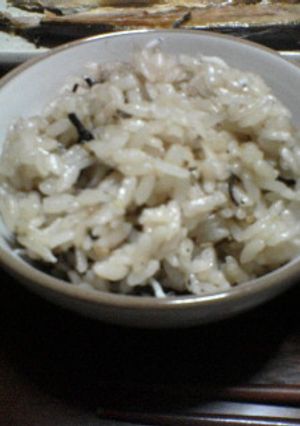 ひじきとじゃこのご飯-レシピのメイン写真