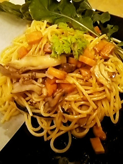 舞茸とベーコンの和風バター醤油パスタ-レシピのメイン写真