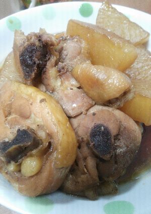 大根と骨付き鶏肉のコッテリ煮込み♪-レシピのメイン写真