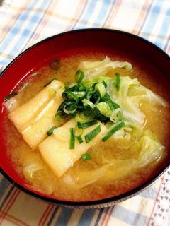 ☆白菜と油揚げの味噌汁☆-レシピのメイン写真