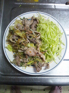 3月28日晩飯【塩麹しょうが焼き】-レシピのメイン写真