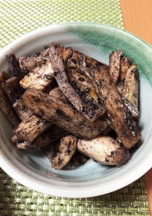 マコモダケと蓮根の黒胡麻きんぴら-レシピのメイン写真