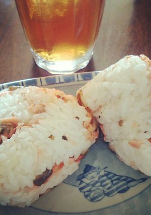 さっぱり鮭しばおにぎり-レシピのメイン写真