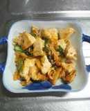 ４月１５日晩飯【鶏コマ肉のキムチ炒め】