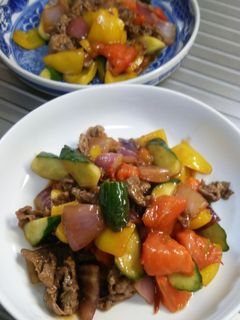夏野菜の牛肉炒め-レシピのメイン写真