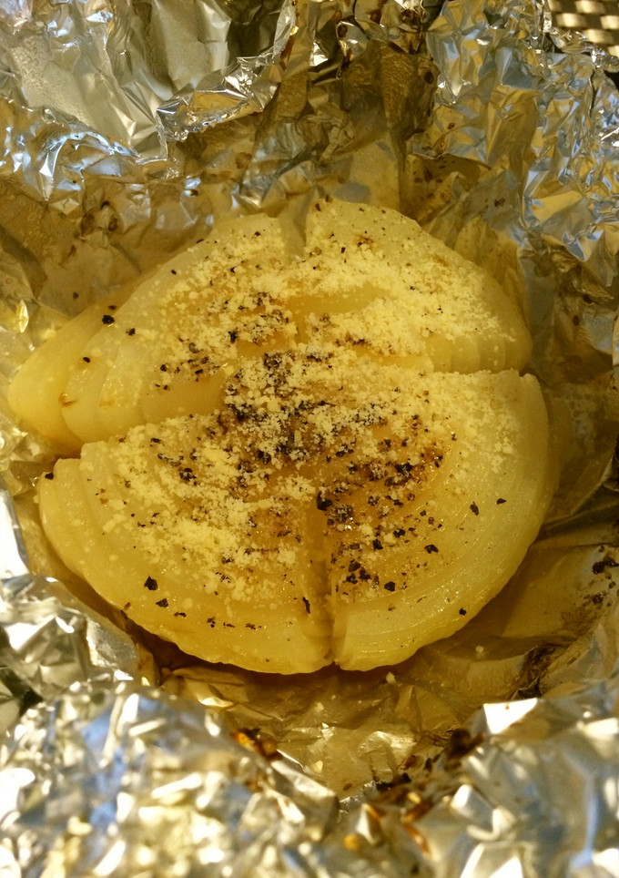 丸ごと玉ねぎのオーブン焼き-レシピのメイン写真