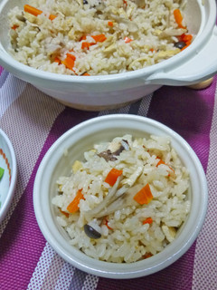 手軽に♪きのこたっぷり炊込みご飯-レシピのメイン写真