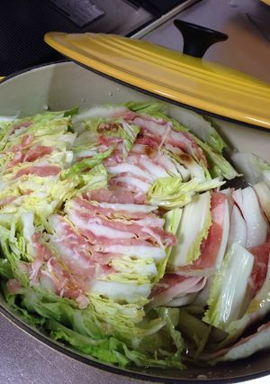 美味しいヘルシー♪白菜と豚肉の蒸し鍋-レシピのメイン写真