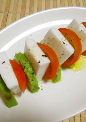 カプレーゼ風はんぺんサラダ-レシピのメイン写真