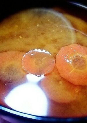 ヒラヒラ大根と人参の時短な味噌汁-レシピのメイン写真
