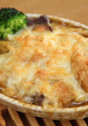 カレーリメイク♪焼きカレーうどんグラタン-レシピのメイン写真