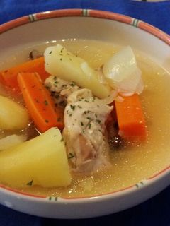 鶏肉のポトフ【ルクルーゼの鍋で煮てます】-レシピのメイン写真