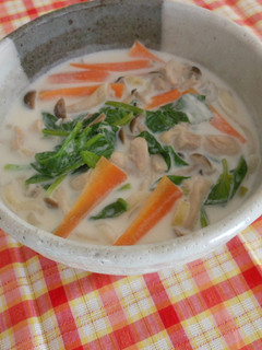 鶏肉入りミルクうどん-レシピのメイン写真