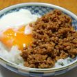 温玉のせ☆肉味噌丼