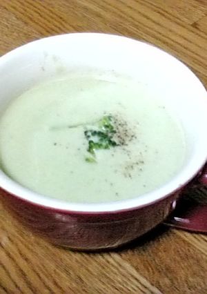 ブロッコリーの芯の甘ポタージュ-レシピのメイン写真