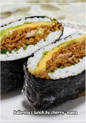 お弁当に★焼きそば入りの「おにぎらず」-レシピのメイン写真