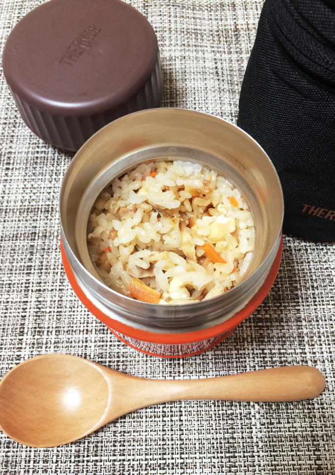 外でも美味しく コンテナ用炊き込みごはん-レシピのメイン写真